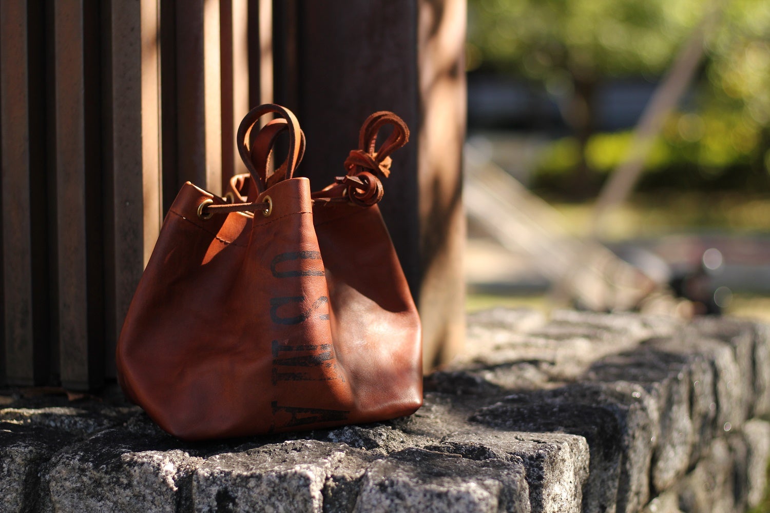 vasco 新作の巾着バッグ コンパクトで使いやすいスモールサイズ