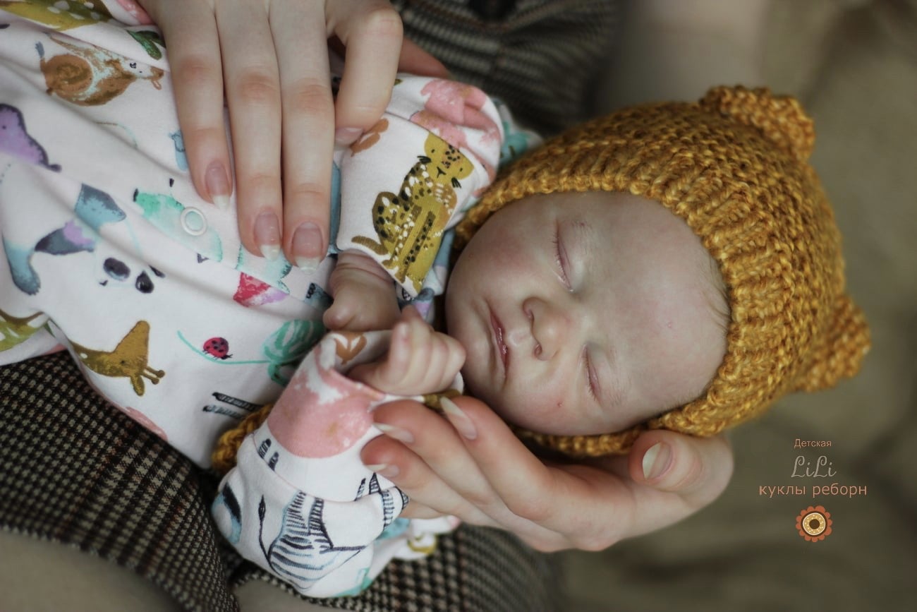 シャルロットちゃん Charlotte by LAURA LEE EAGLES 48㎝ ELN