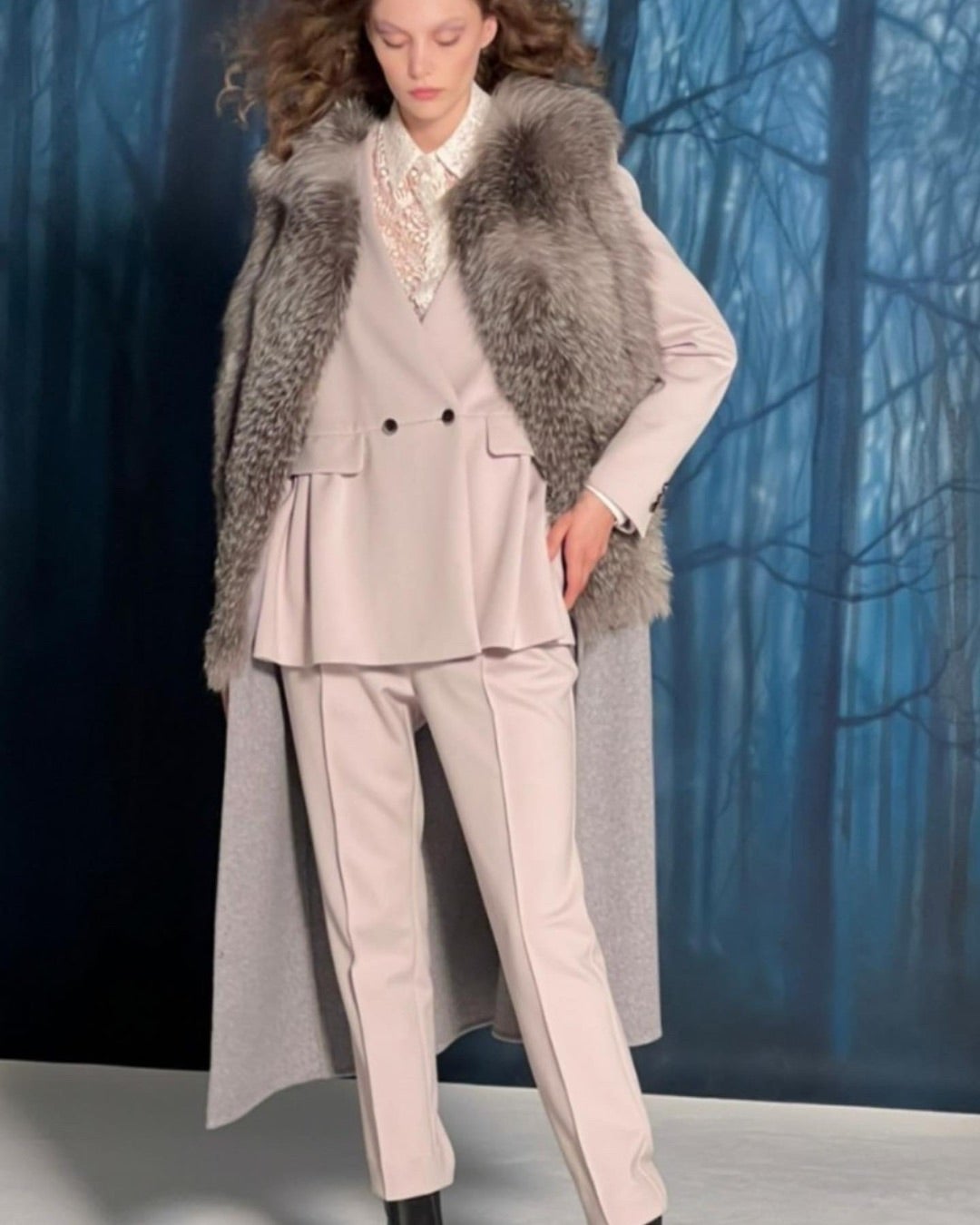 Sov. サファイアFOXファーベスト | select shop fame blog