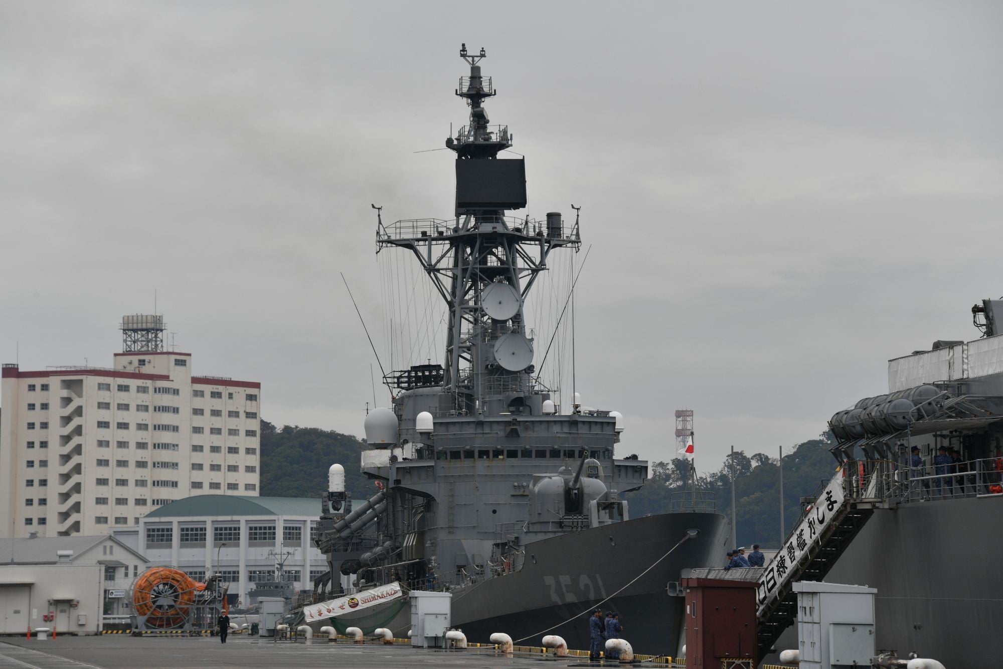 練習艦「かしま」「しまかぜ」遠洋練習航海帰国行事に出席しました