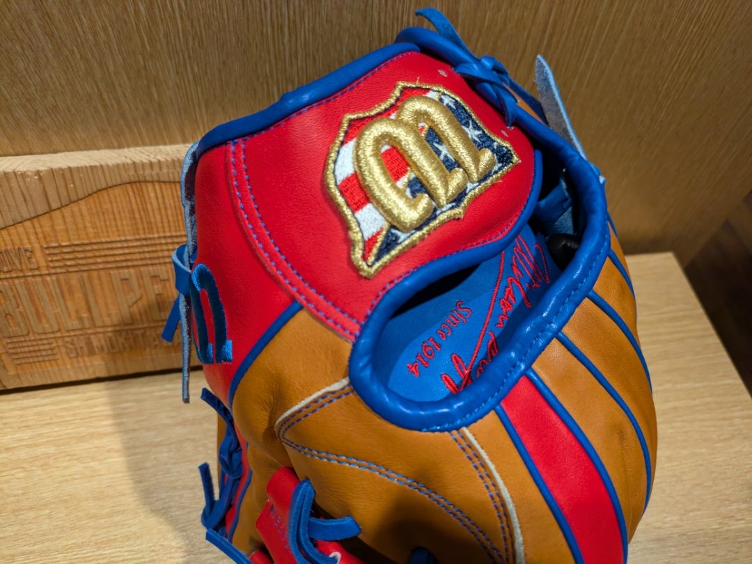 ウイルソン】オーダーグラブ［1723型］Sタン×レッド×ブルー／配色が