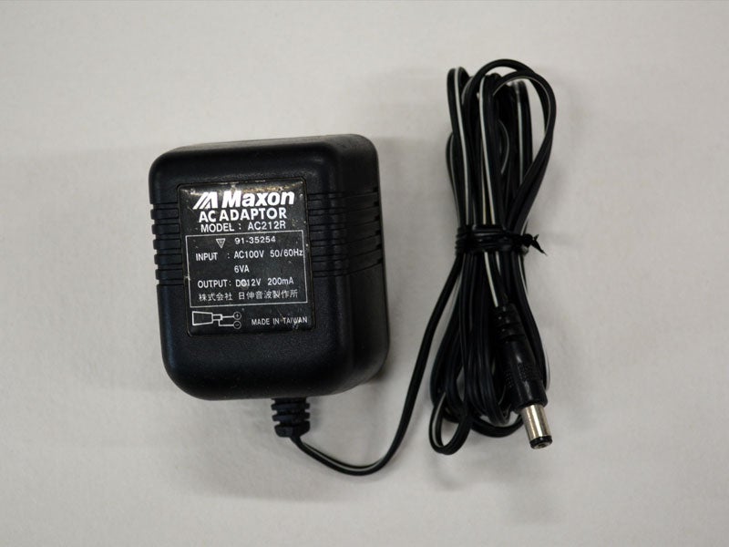 MAXON AD-900 1990年代の前期型のアナログディレイです❗ | Eric