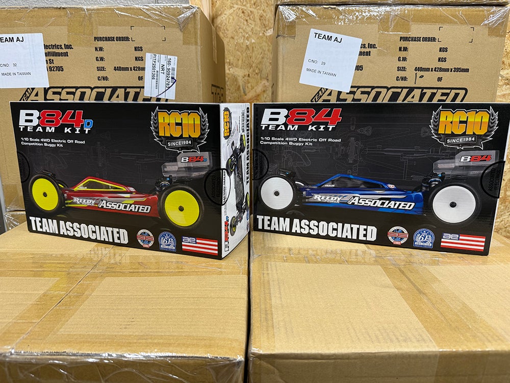 アソシの最新1/10EPバギーキット！ RC10B84 Team Kit間もなく発売