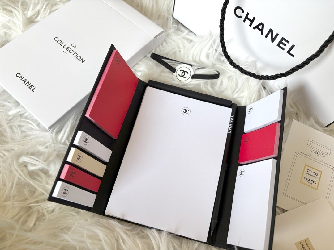 CHANEL BEAUTY シャネル La collection ギフト デパコス フェイラー