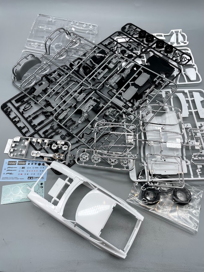 カーモデル製作はボディの塗装から！【達人のプラモ術＜NISSAN