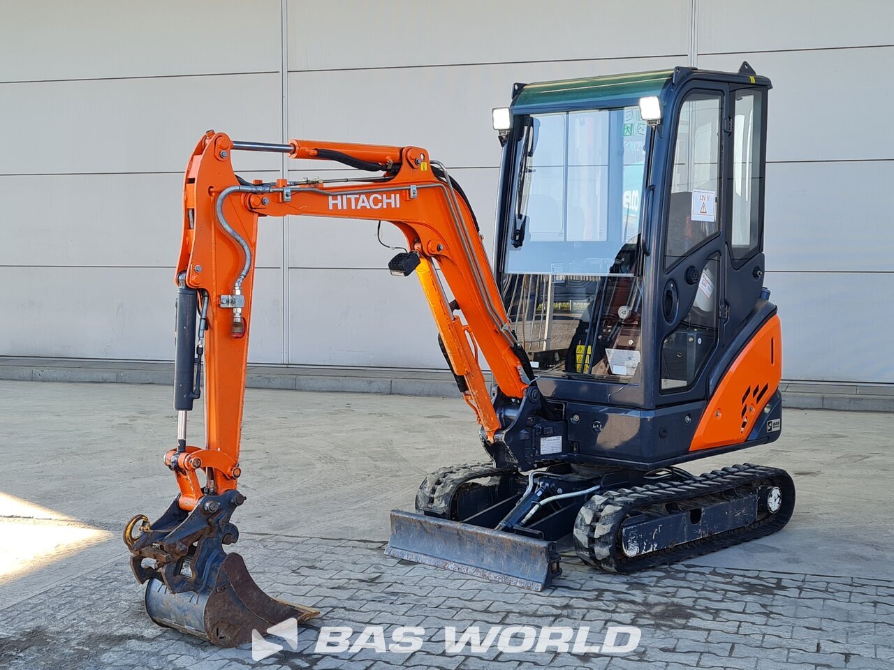 Hitachi ZX18-3 CLR Mini excavator <10t - BAS World