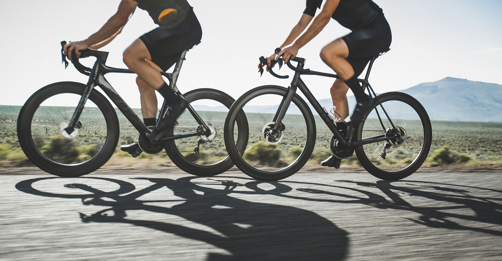 CADEX Race Tubeless 25C (Tubeless Ready) | CADEX Japan 日本