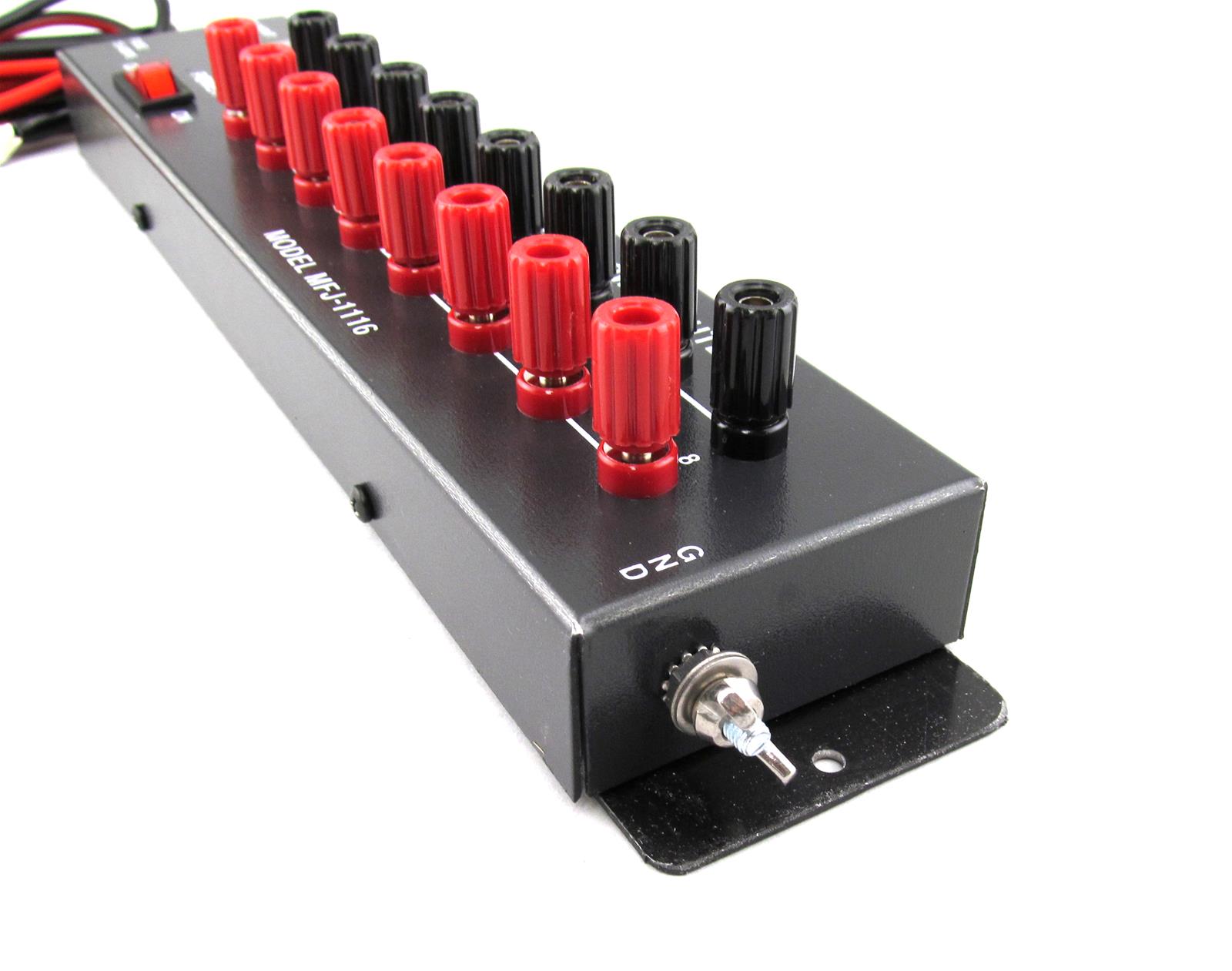 MFJ MFJ-1116 MFJ DC Multiple Outlet Panels | DX Engineering