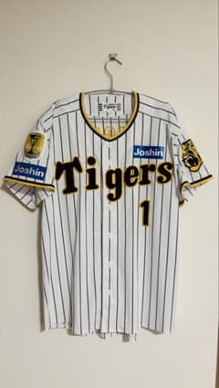 最終値下げ 阪神タイガース 森下翔太 チャンピオンユニフォーム L