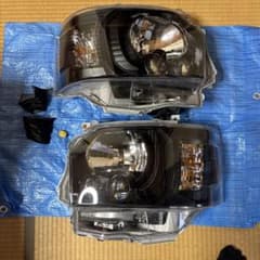 ハイエース ヘッドライト TOYOTA 純正加工 インナーブラック 左右
