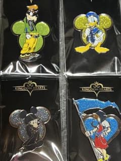 キングダムハーツ ロフト ピンズ 4種類セット - メルカリ