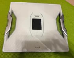 美品 タニタ 体組成計 RD-912 プレミアム・ホワイト - メルカリ