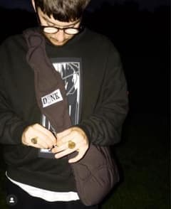 donkドンク crossbody blob bag ポーカーズ アツムさん着用 - メルカリ