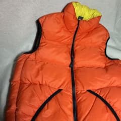 Feathered Friends ダウンベスト オレンジ XS - メルカリ