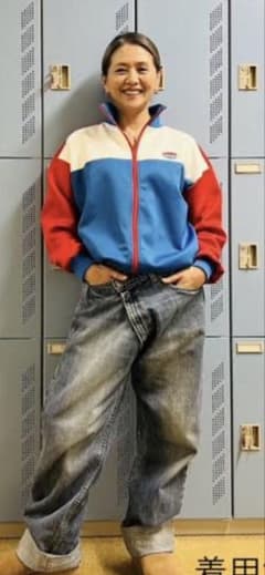 明後日10周年記念」トラックジャケット 小泉今日子 - メルカリ