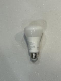 Phillips Hue White ambience E26 800lm ① - メルカリ