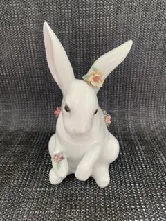 2026年最新】リヤドロ花飾りの白うさぎの人気アイテム - メルカリ