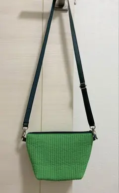 2026年最新】ファミリア ポシェット 舟形の人気アイテム - メルカリ