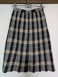 2026年最新】ロングスカート バーバリーの人気アイテム - メルカリ