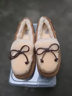 2026年最新】アグ UGG モカシンの人気アイテム - メルカリ