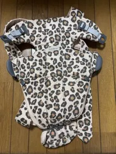 2026年最新】ベビービョルン 抱っこ紐 ヒョウ柄の人気アイテム - メルカリ
