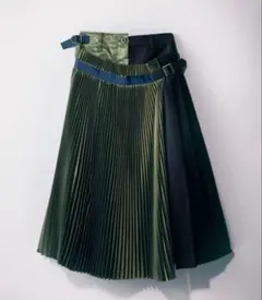 2026年最新】SACAI プリーツスカートの人気アイテム - メルカリ