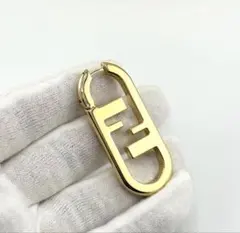 2026年最新】FENDI オーロック シングルピアスの人気アイテム - メルカリ