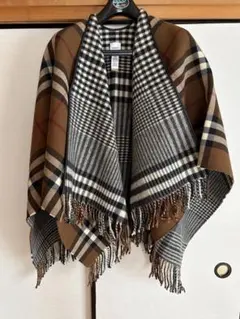 2026年最新】バーバリー ポンチョの人気アイテム - メルカリ