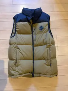 2026年最新】fcrb ダウンベストの人気アイテム - メルカリ