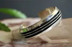 2026年最新】tom hawk バングルの人気アイテム - メルカリ