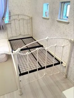 2026年最新】ローラアシュレイ ベッドフレームの人気アイテム - メルカリ