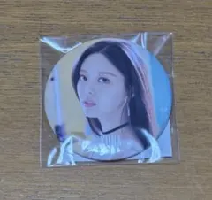 2026年最新】itzy缶バッチの人気アイテム - メルカリ