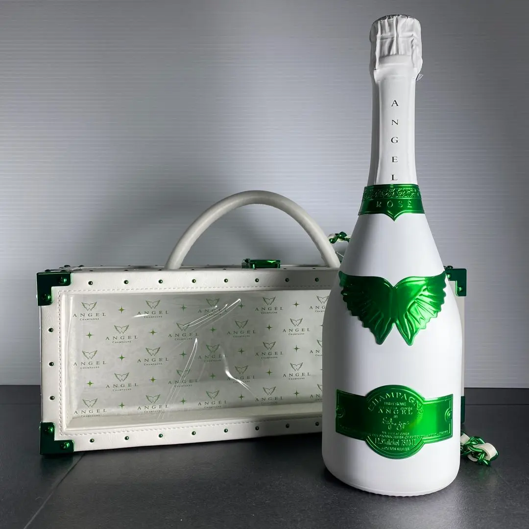 2026年最新】エンジェル シャンパン ホリデーの人気アイテム - メルカリ