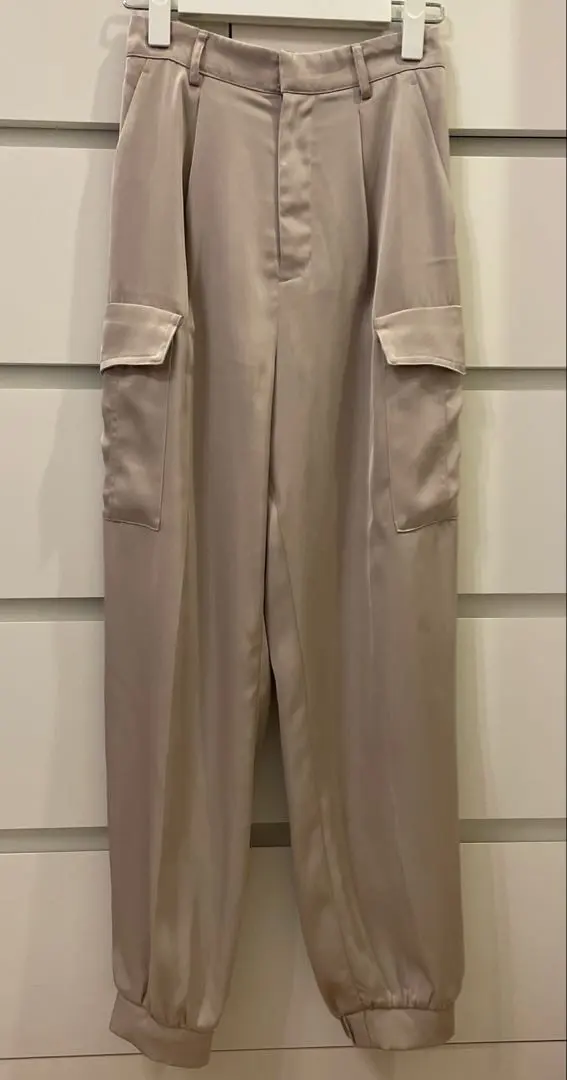 2026年最新】Apuweiser-riche リラクシーサテンワークパンツの人気