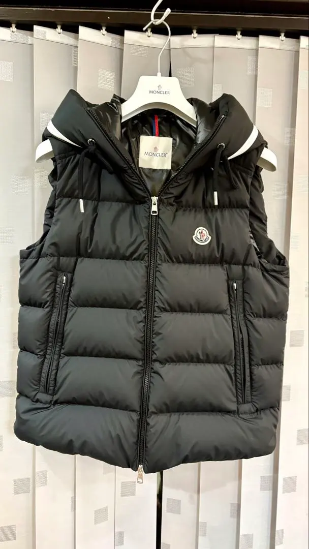 2026年最新】MONCLER カラー：ブラック系 ダウンベスト・キルティング