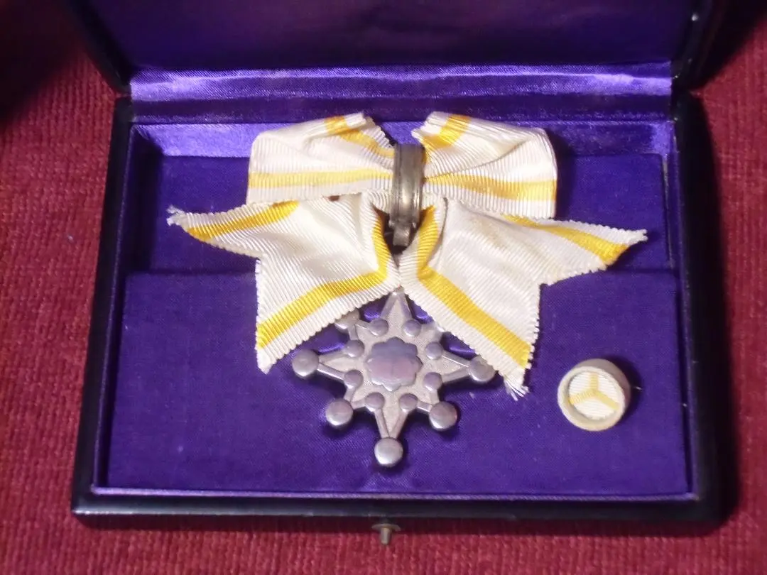 2026年最新】勲八等瑞宝章の人気アイテム - メルカリ