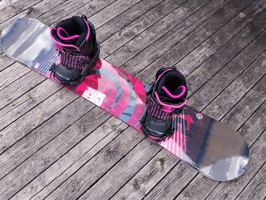 2026年最新】VEGA スノーボードブーツの人気アイテム - メルカリ