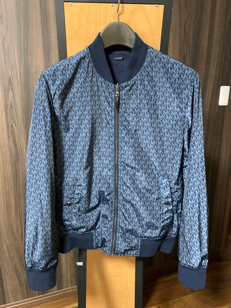 2026年最新】MICHAEL KORS MA-1・フライトジャケットの人気アイテム