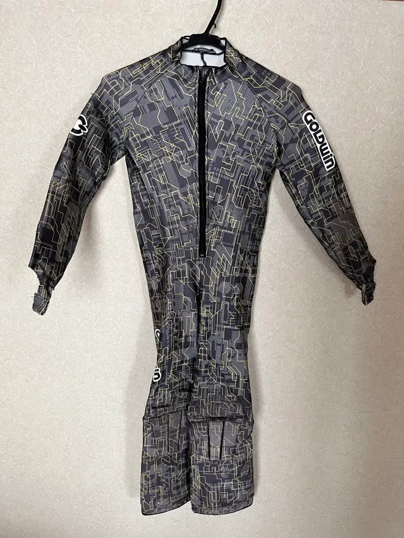 2026年最新】スキー ワンピース ゴールドウィンの人気アイテム - メルカリ