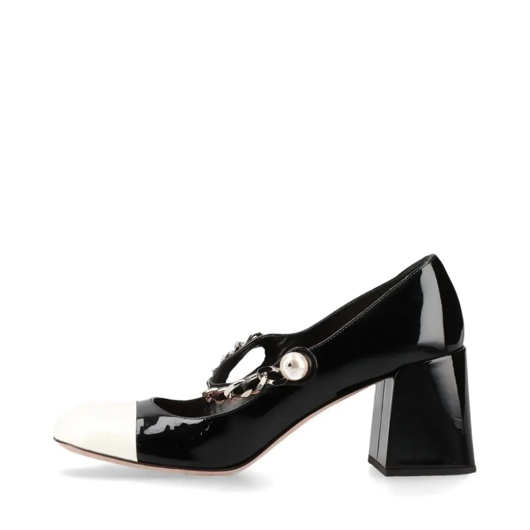 2026年最新】miumiu メリージェーンの人気アイテム - メルカリ