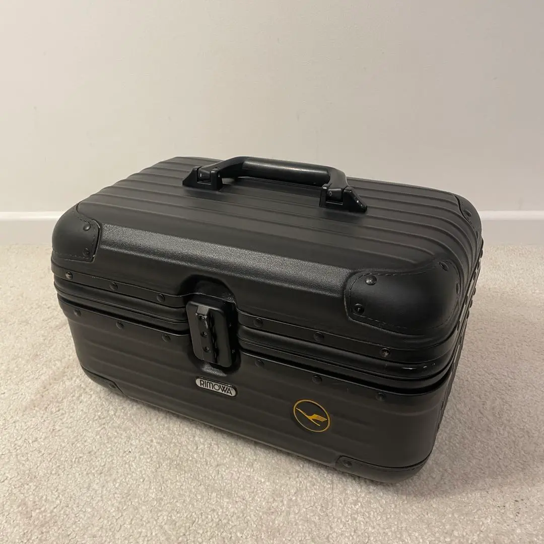 2026年最新】リモワ ビューティーケースの人気アイテム - メルカリ