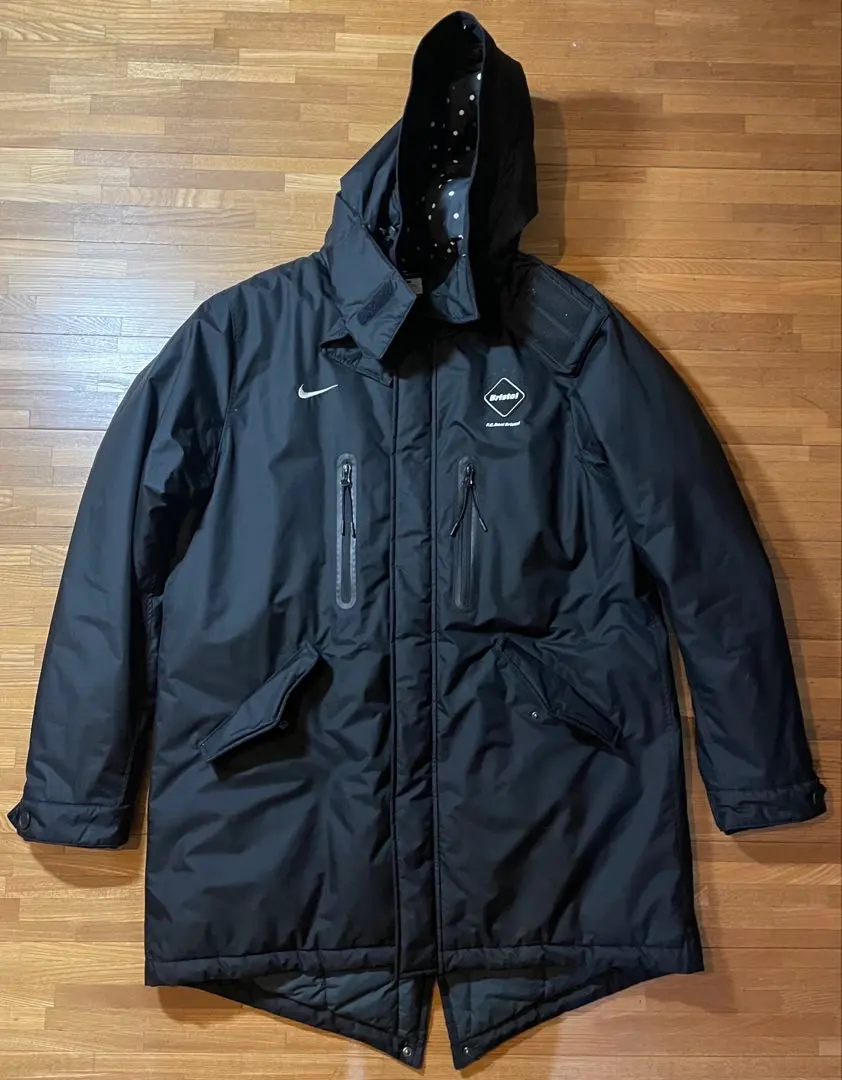 2026年最新】fcrb ベンチコートの人気アイテム - メルカリ