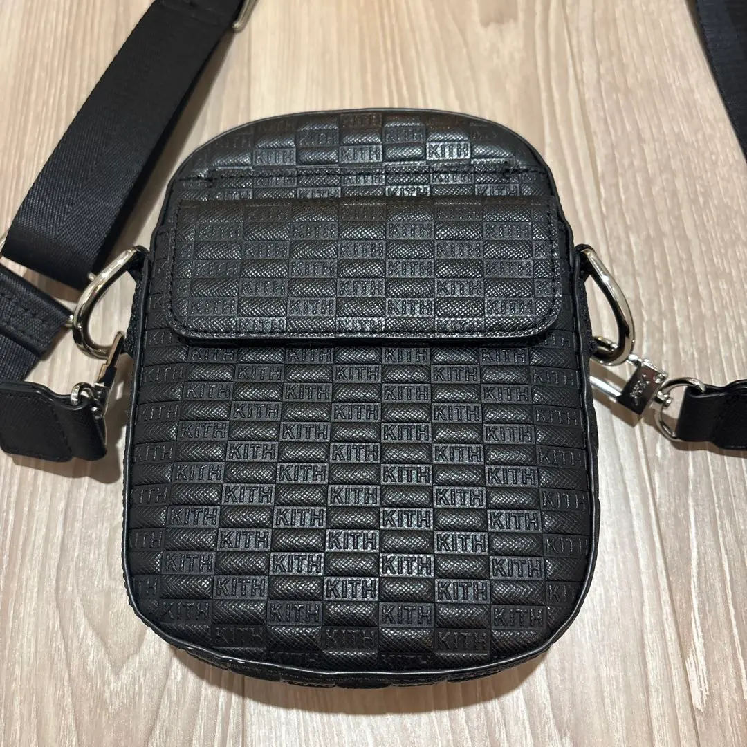 2026年最新】KITH ショルダーバッグの人気アイテム - メルカリ