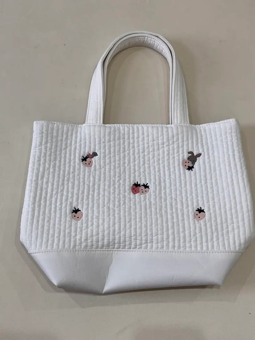 2026年最新】ファミリア ピオヌンナル vivoの人気アイテム - メルカリ