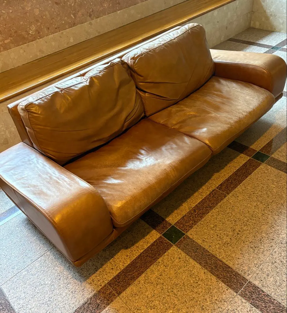 2026年最新】Actus 主な張り地：天然皮革（本革） 2人掛け・3人掛け