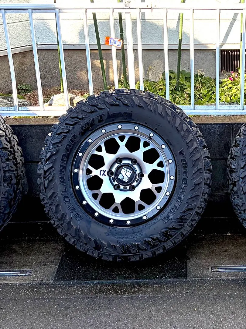 2026年最新】265/70r17 mtの人気アイテム - メルカリ