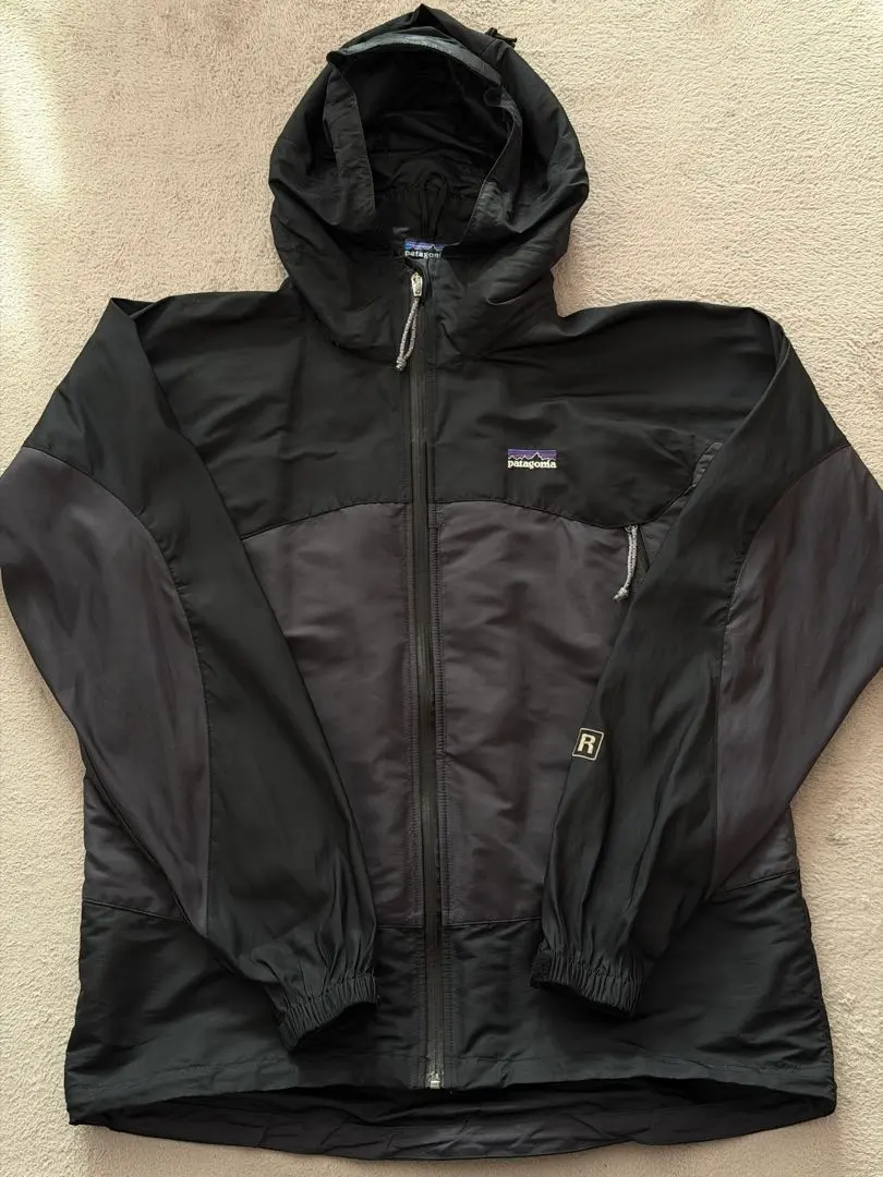 2026年最新】patagonia エッセンシェルの人気アイテム - メルカリ