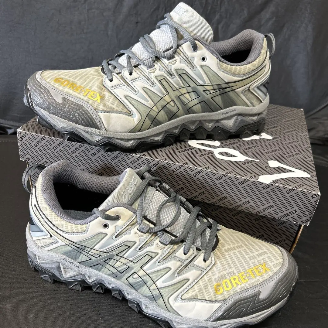 2026年最新】asics gore-tex ビームスの人気アイテム - メルカリ