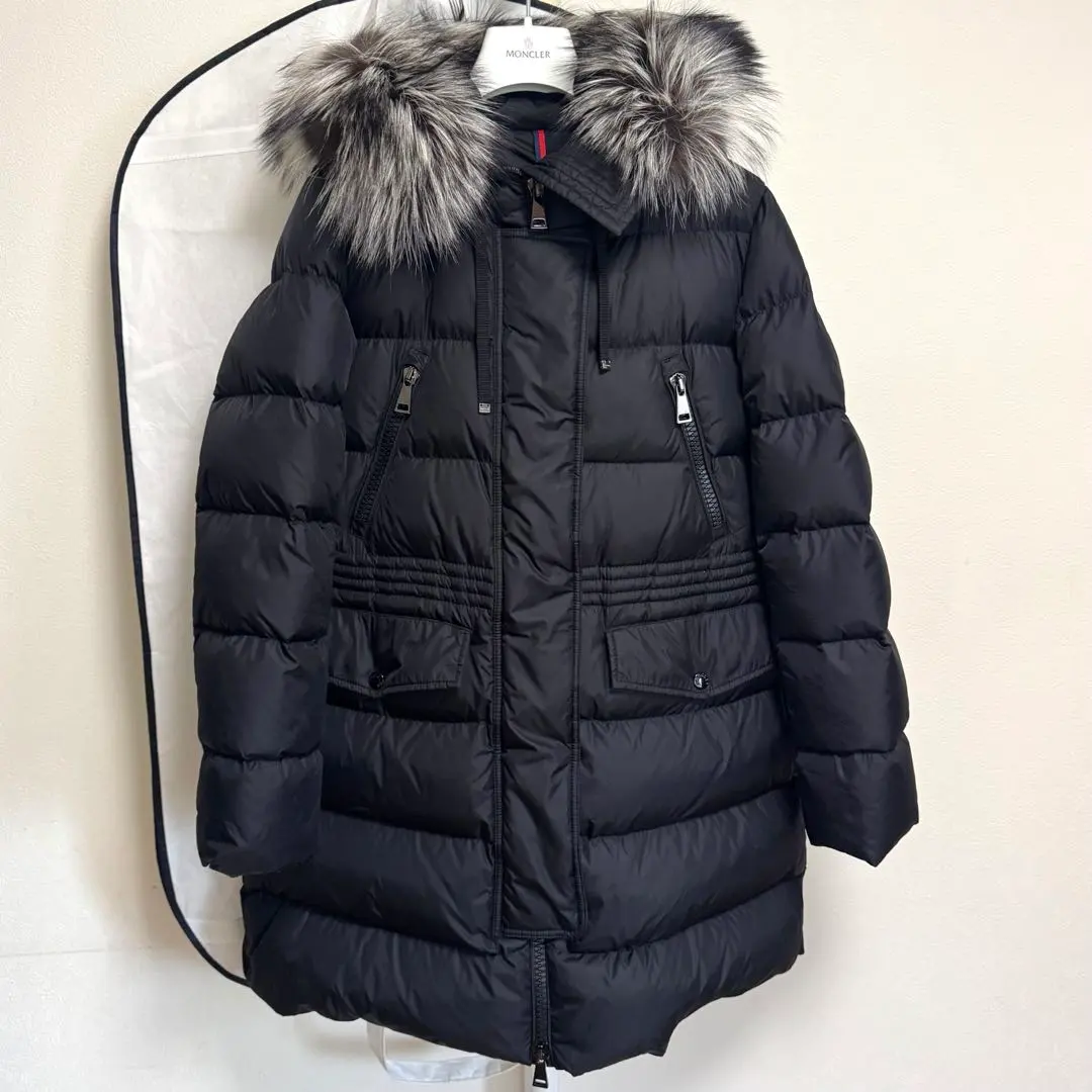 2026年最新】MONCLER モンクレール aphrotiの人気アイテム - メルカリ