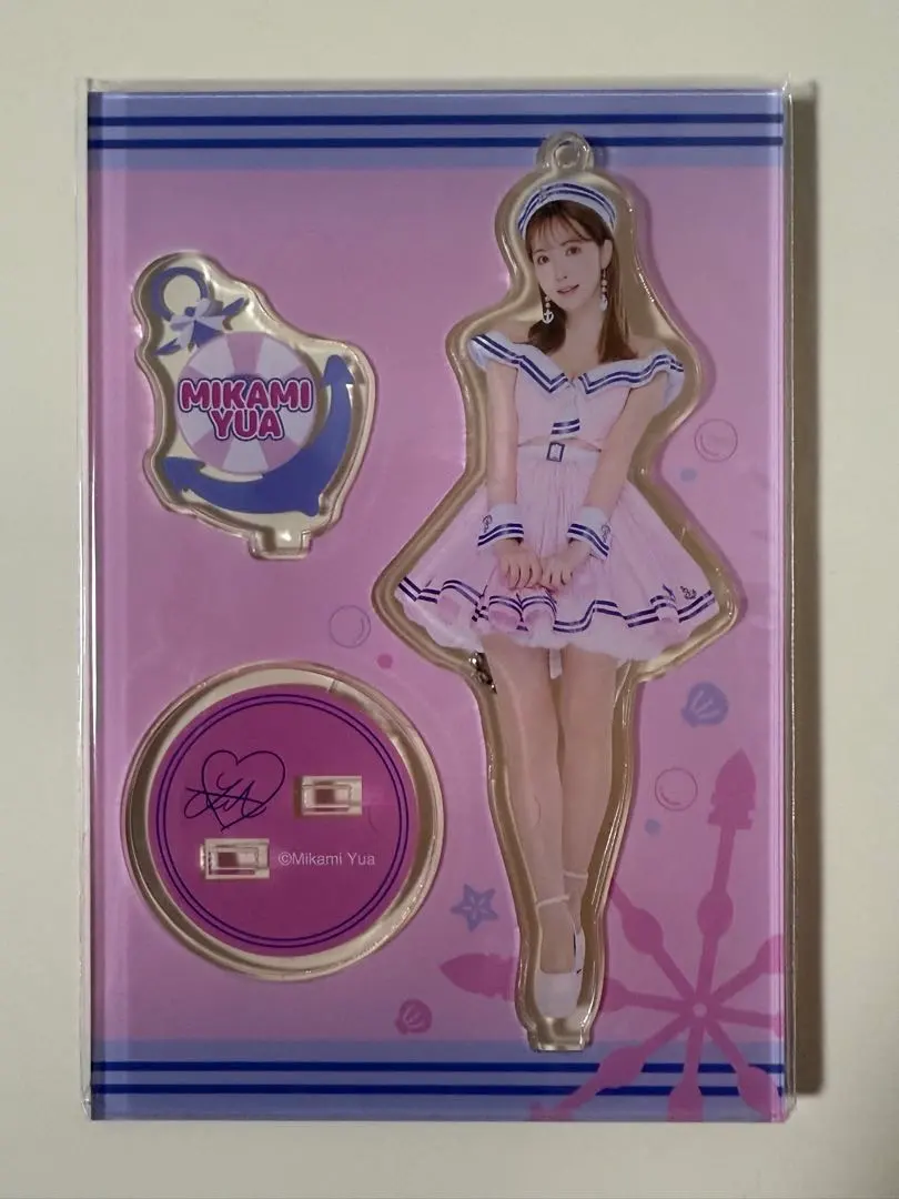 2026年最新】三上悠亜アクリルスタンドの人気アイテム - メルカリ